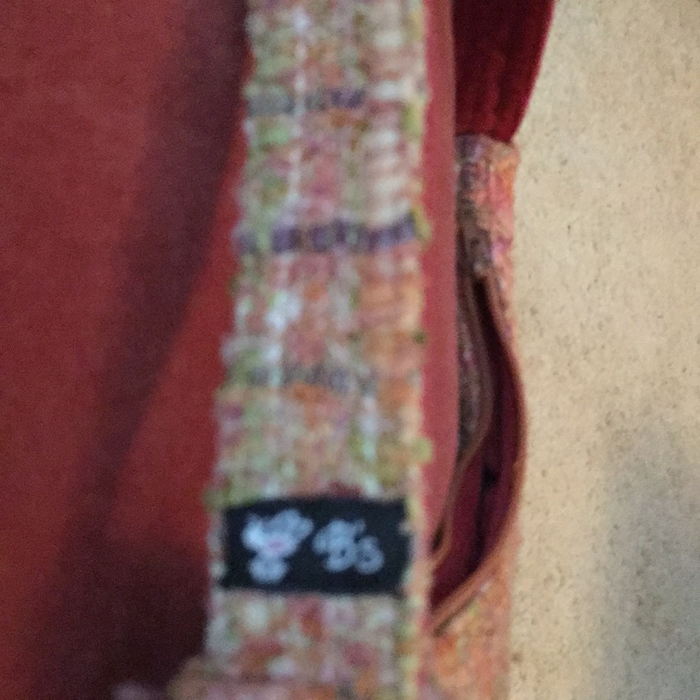 B’s PURSE - Picture 2 of 3